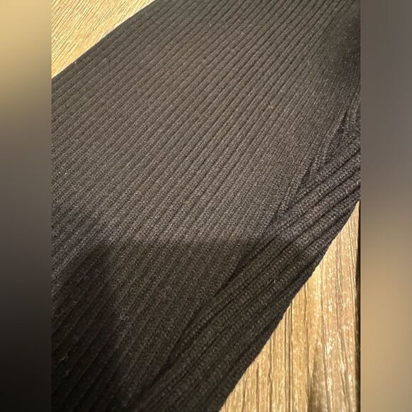 Bernardo vegan sleek jacket. Brand new! Amazing style! Black - Picture 8 of 16